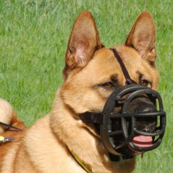 BASKERVILLE Kaganiec Ultra Muzzle - czarny Ultra-1