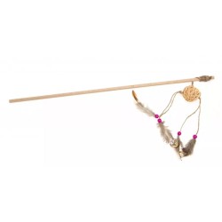 ECOMFY Zabawka wędka Gaia z piłką z rattanu, koralikami i piórkami 50 cm