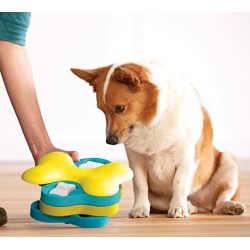 NINA OTTOSSON gra dla psa Tornado