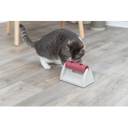 TRIXIE Cat Activity Snack Roll 19 x 12 x 11 cm - zabawka edukacyjna dla kota
