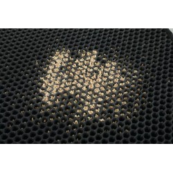 ZOLUX Dwuwarstwowa mata pod kuwetę - czarna 45 x 65 cm