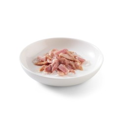 SCHESIR Complements karma mokra dla kotów tuńczyk z szynką w bulionie 70g (puszka)