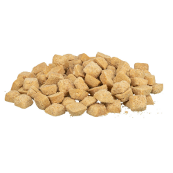 TRIXIE Premio Baked Cubes przysmak dla kota kurczak i łosoś 50g