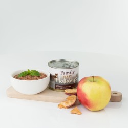 FAMILY FIRST HOLIDAYS Puszka dla psa Jagnięcina/gęś/jabłko 200g